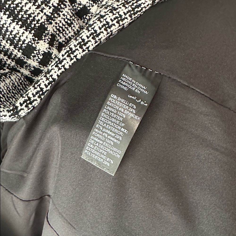White House Black Market Checkered Blazer - Picture 4 of 4